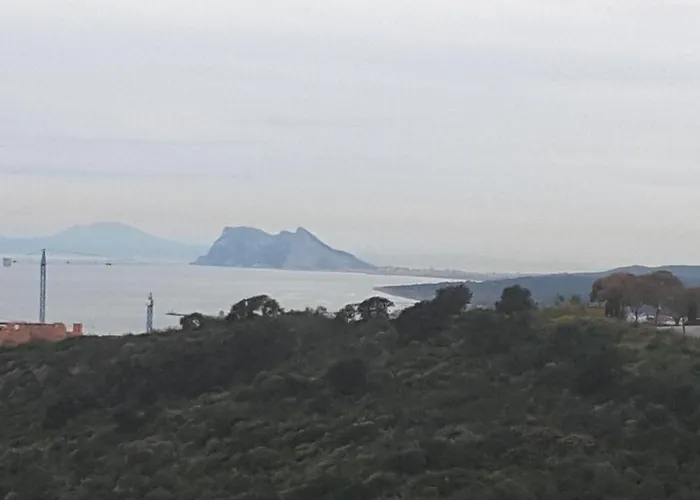 Penthouse Moderne Avec Vue Sur La Baie De Gibraltar
