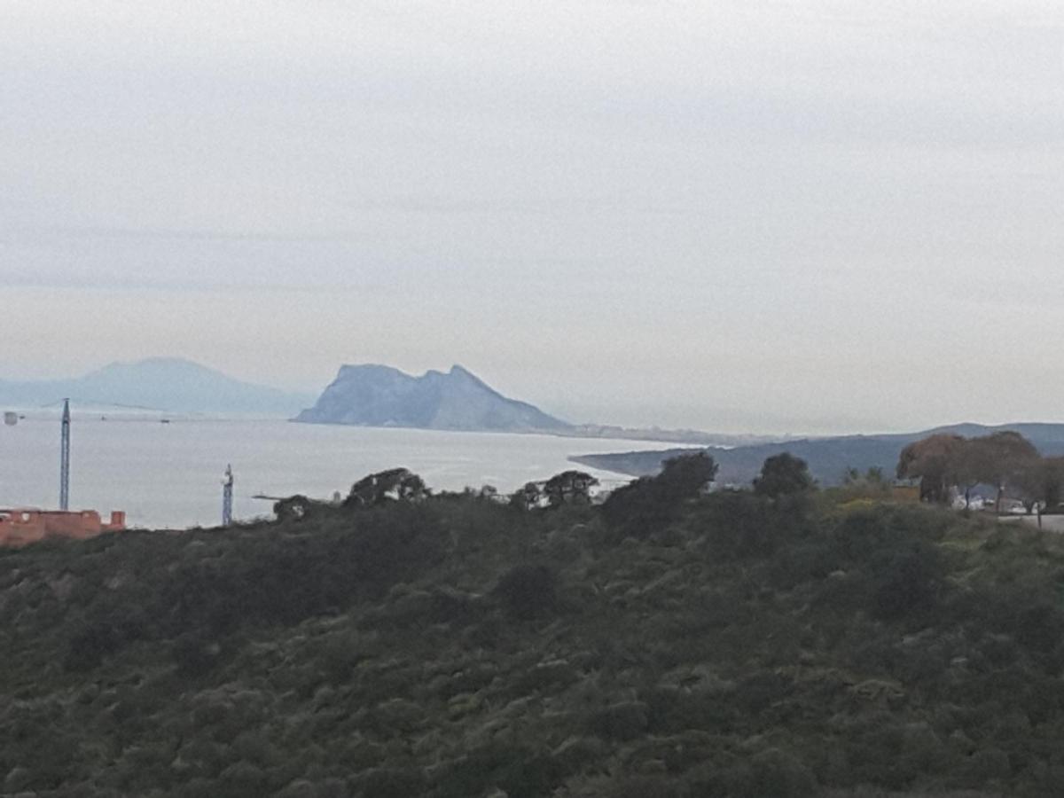 Penthouse Moderne Avec Vue Sur La Baie De Gibraltar *
